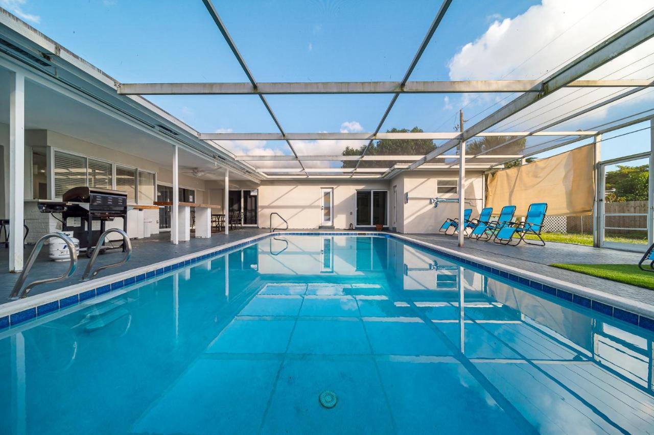 Pool Vacation Villa Hollywood Exterior photo